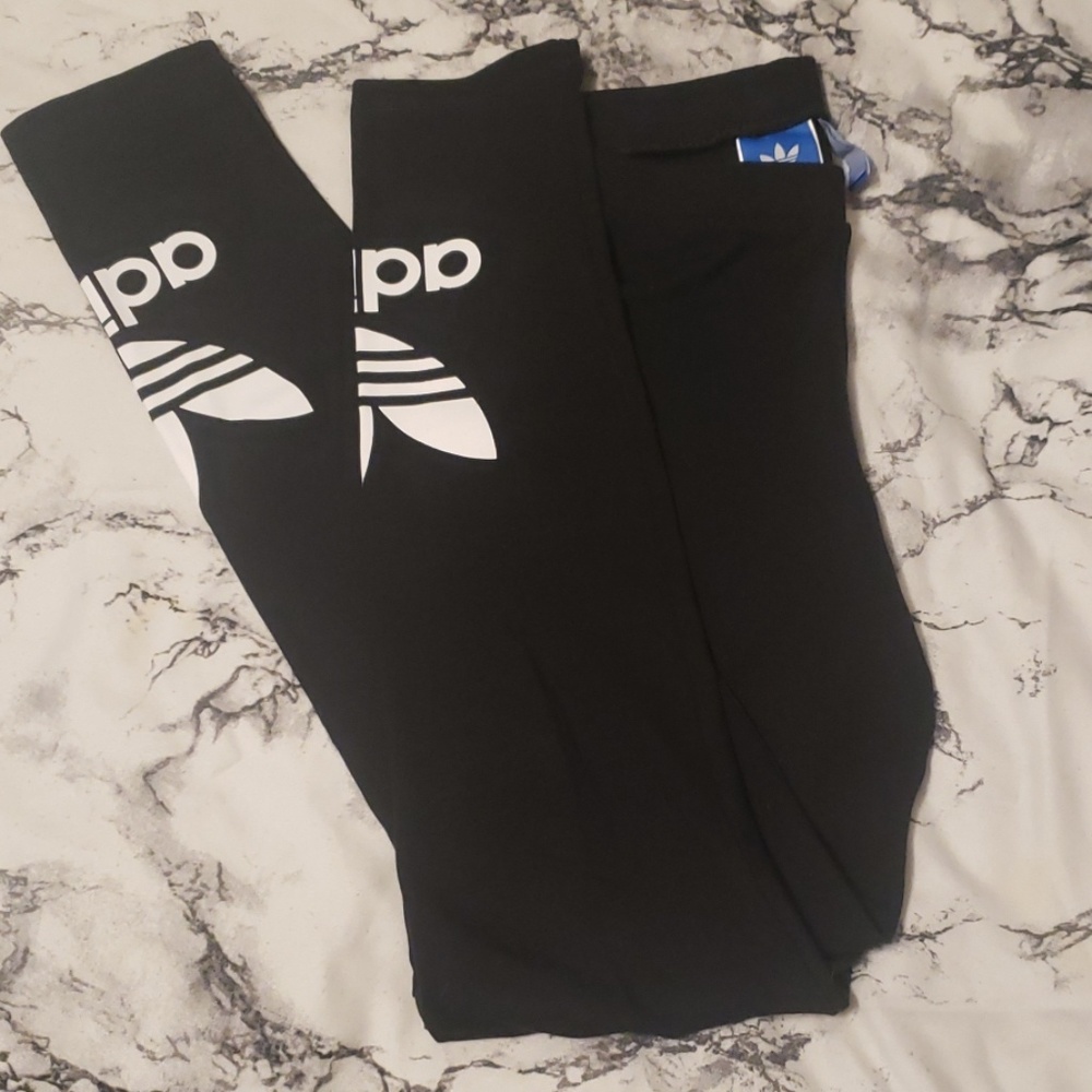 Adidas leggings